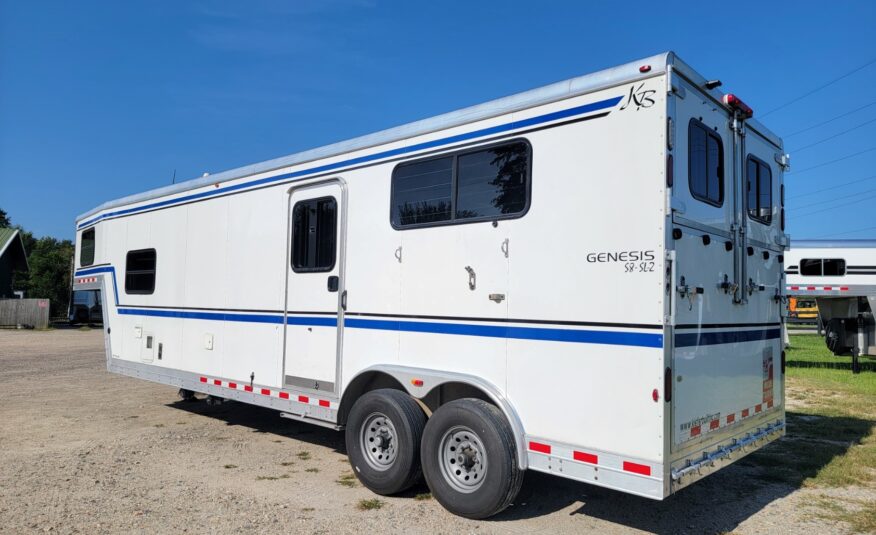 2011 KIEFERBUILT GENESIS S8-SL-2 3 HORSE STRAIGHT LOAD W/ LIVING QUARTERS & MID/TACK!!! $44,900