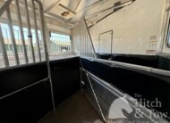 SLIGHTLY USED! 2019 SUNDOWNER HORIZON 8011 RS 4 HORSE SLANT LOAD LIVING QUARTERS TRAILER W/ UPGRADES $69,900