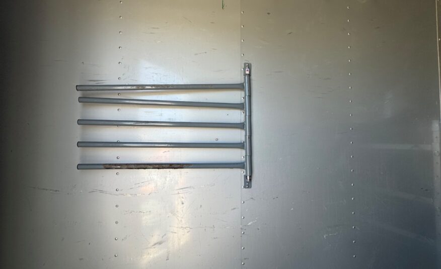1996 BELORE 3 HORSE GOOSENECK $8,500