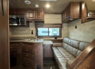 2020 MERHOW 3 HORSE GOOSENECK WITH 12′ LIVING QUARTERS!! $65,000