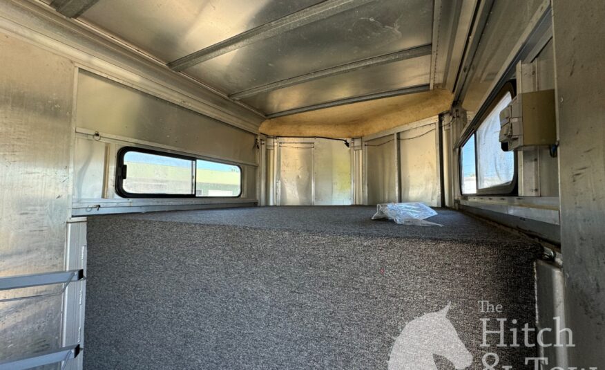 1996 BELORE 3 HORSE GOOSENECK $8,500