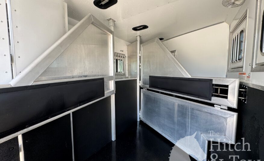 2021 LAKOTA CHARGER EDITION 3 HORSE GOOSENECK WITH 11′ LQ& SLIDE OUT! $69,900
