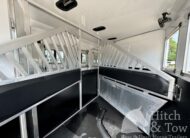 2018 BISON PREMIERE 3 HORSE W/ 19′ LIVING QUARTERS, SLIDE OUT & MORE!! $58,500