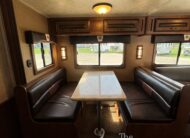 2018 BISON PREMIERE 3 HORSE W/ 19′ LIVING QUARTERS, SLIDE OUT & MORE!! $58,500
