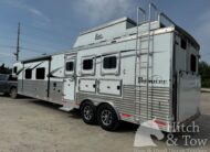 2018 BISON PREMIERE 3 HORSE W/ 19′ LIVING QUARTERS, SLIDE OUT & MORE!! $58,500