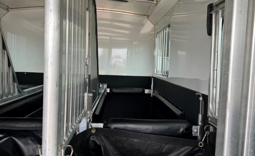 2021 4 STAR DELUXE REVERSE LOAD 3+1 W/ 5′ DRESSING ROOM & UPGRADES! $47,999