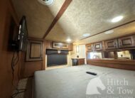 2018 BISON PREMIERE 3 HORSE W/ 19′ LIVING QUARTERS, SLIDE OUT & MORE!! $58,500