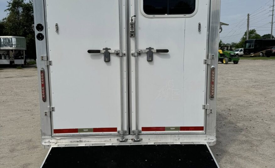 2008 SHADOW 3 HORSE SLANT LOAD LIVING QUARTERS TRAILER W/ UPGRADES! $23,500