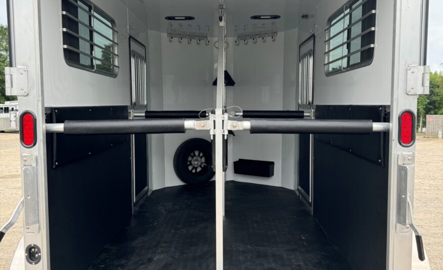 2026 KIEFERBILT KRUISER 2 HORSE BUMPER PULL NO DRESSING ROOM $18,950