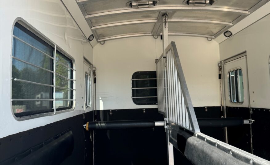 2004 INTEGRITY 2 HORSE GOOSENECK $13,900