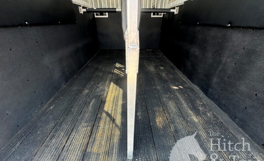 LIGHTLY USED! 2025 KIEFERBILT 2+1 GOOSENECK W/ UPGRADES! $40,900