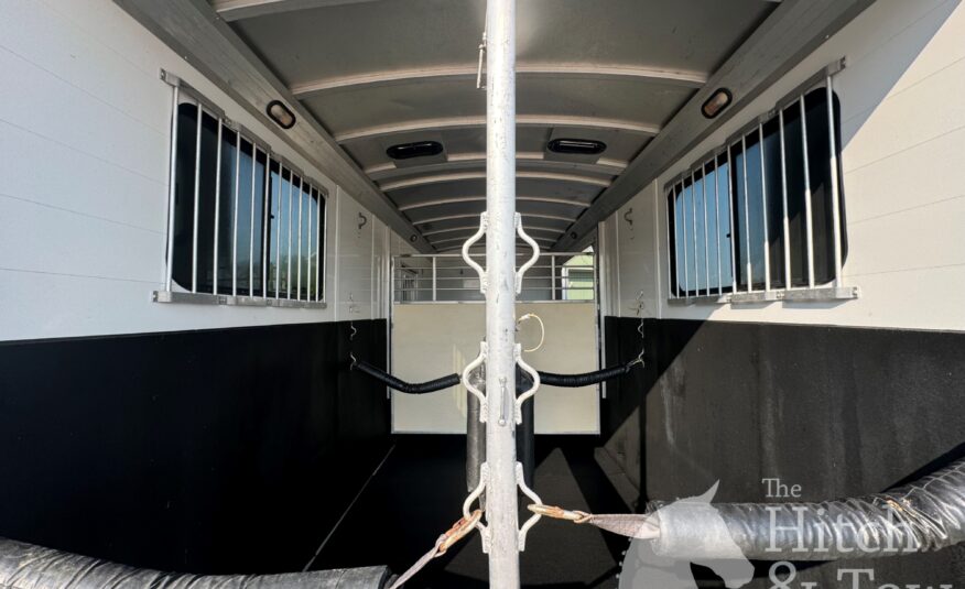 2004 JAMCO 2+1 GOOSENECK TRAILER $33,900