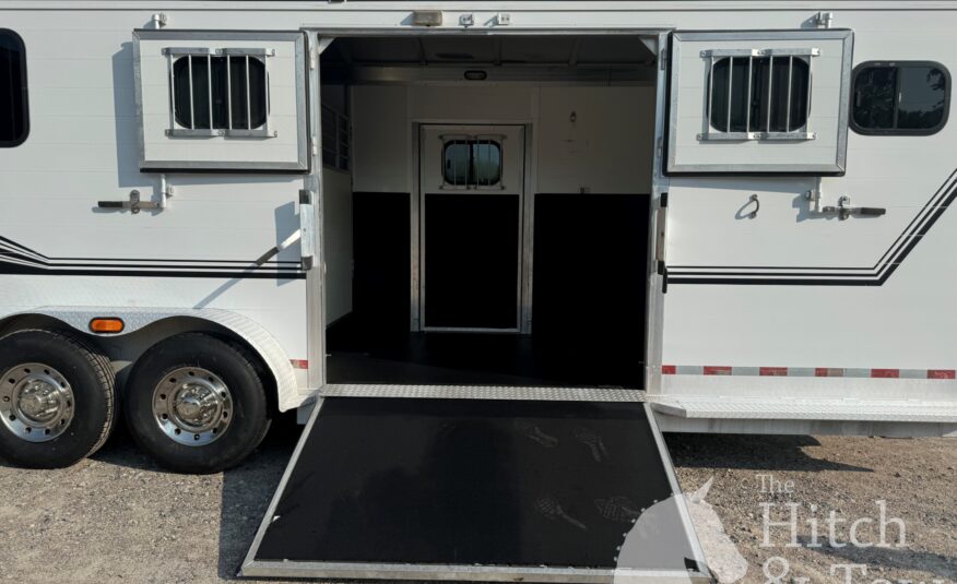 2004 JAMCO 2+1 GOOSENECK TRAILER $33,900