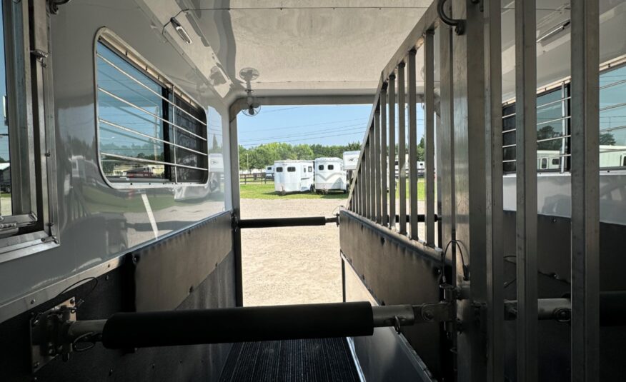 LIGHTLY USED! 2025 KIEFERBILT 2+1 GOOSENECK W/ UPGRADES! $40,900