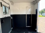 2022 4 STAR 2+1 W/ WERM, 10′ BOX STALL, 5′ DRESSING ROOM & MORE!! $67,500