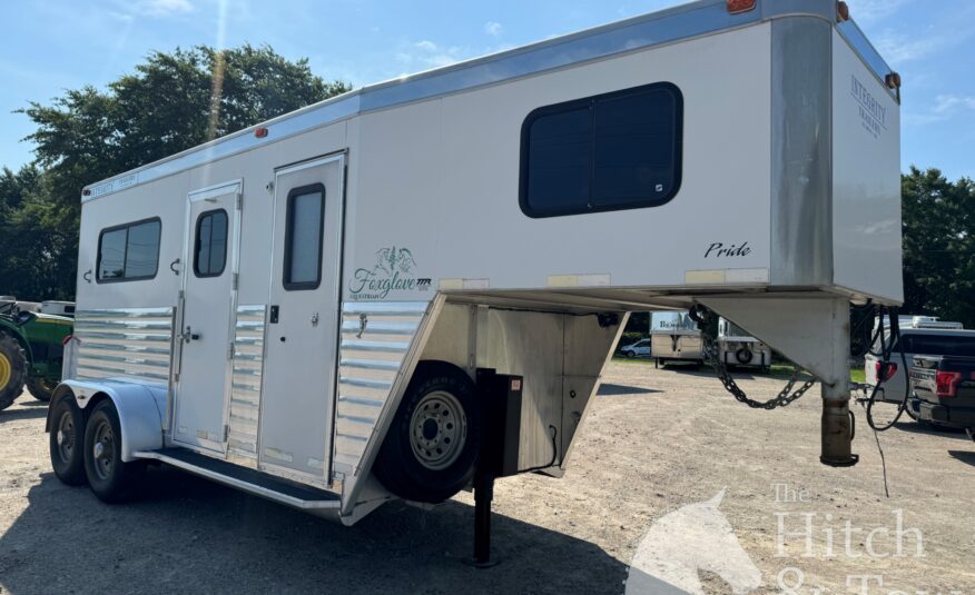 2004 INTEGRITY 2 HORSE GOOSENECK $13,900