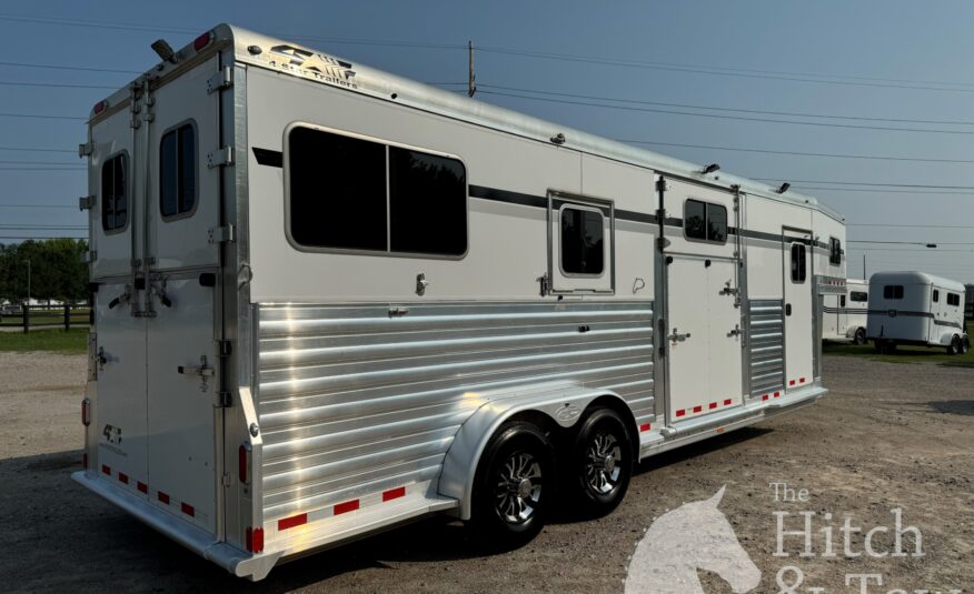 2022 4 STAR 2+1 W/ WERM, 10′ BOX STALL, 5′ DRESSING ROOM & MORE!! $67,500