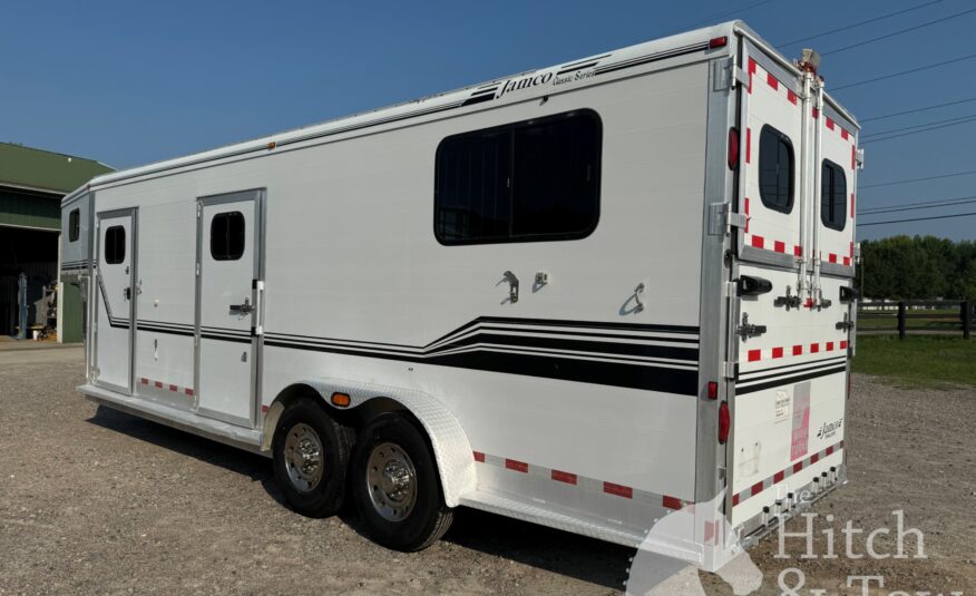 2004 JAMCO 2+1 GOOSENECK TRAILER $33,900