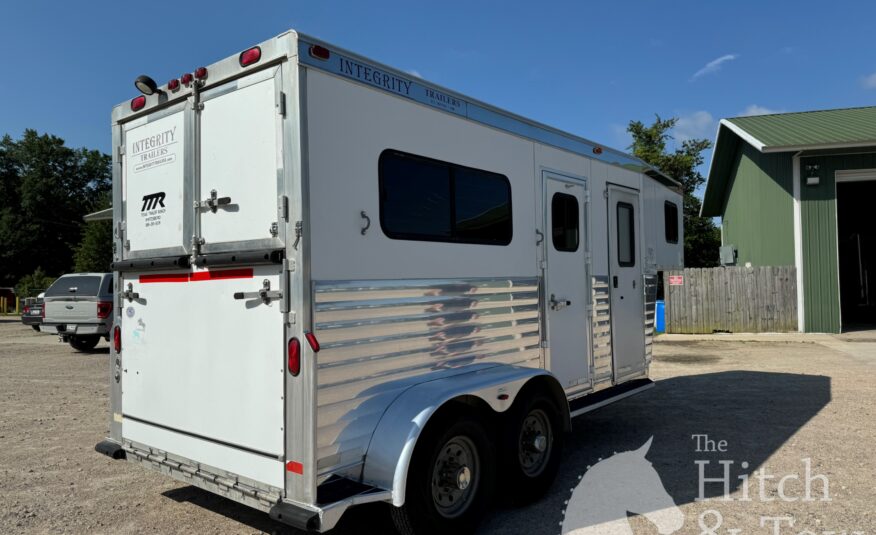 2004 INTEGRITY 2 HORSE GOOSENECK $13,900