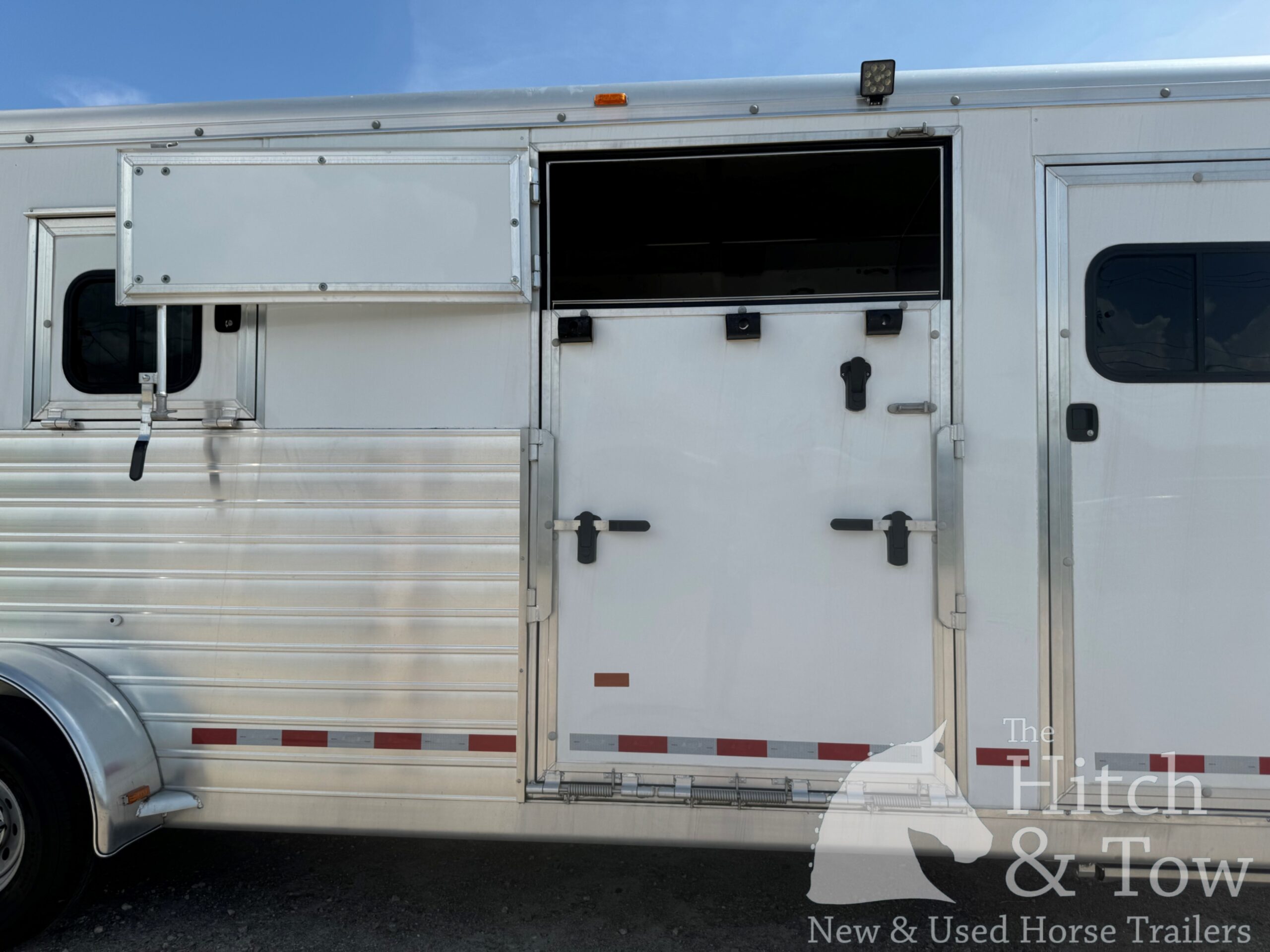 LIGHTLY USED! 2023 HART 2+1 GOOSENECK W/ UPGRADES! $48,900