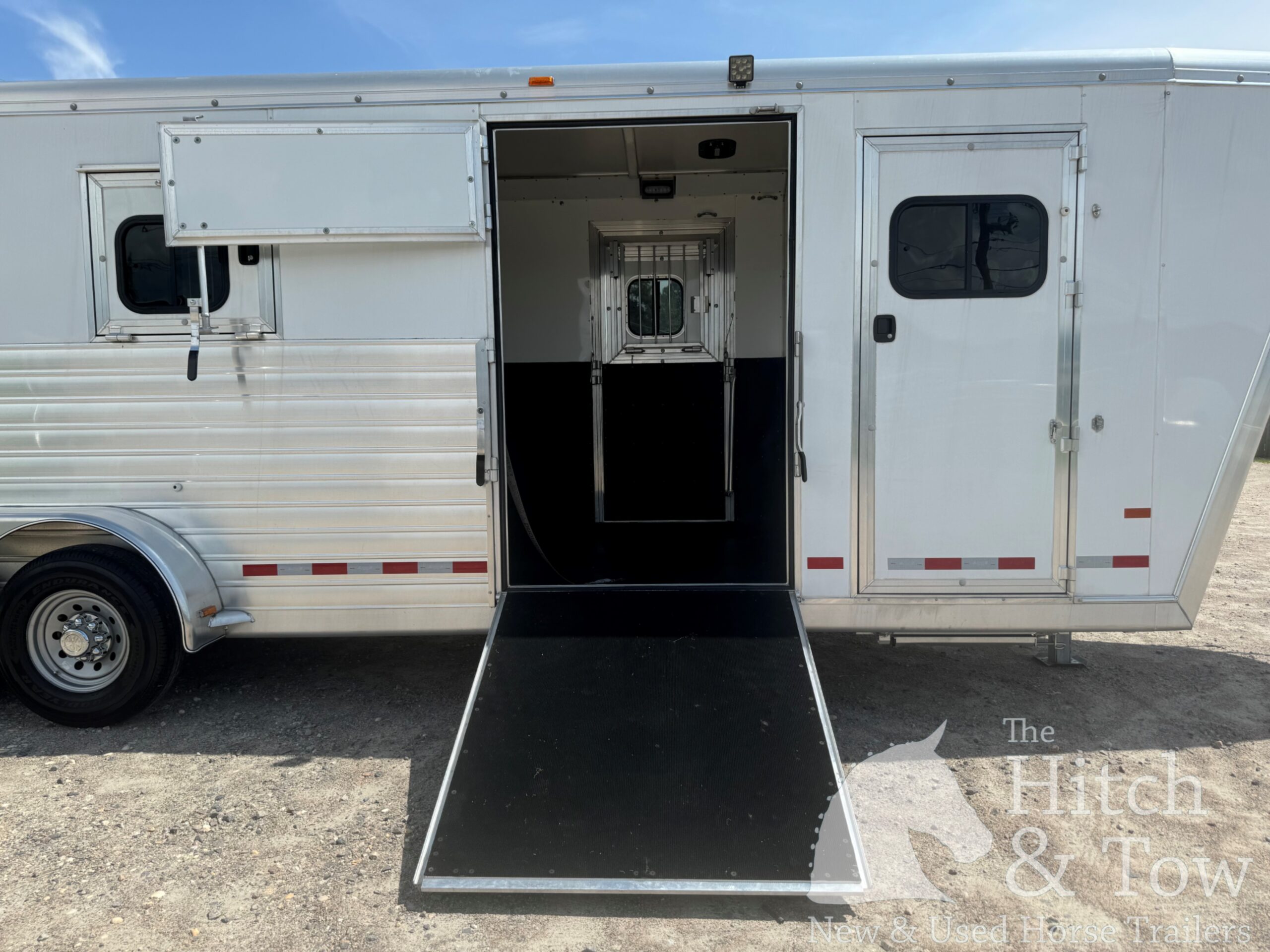 LIGHTLY USED! 2023 HART 2+1 GOOSENECK W/ UPGRADES! $48,900