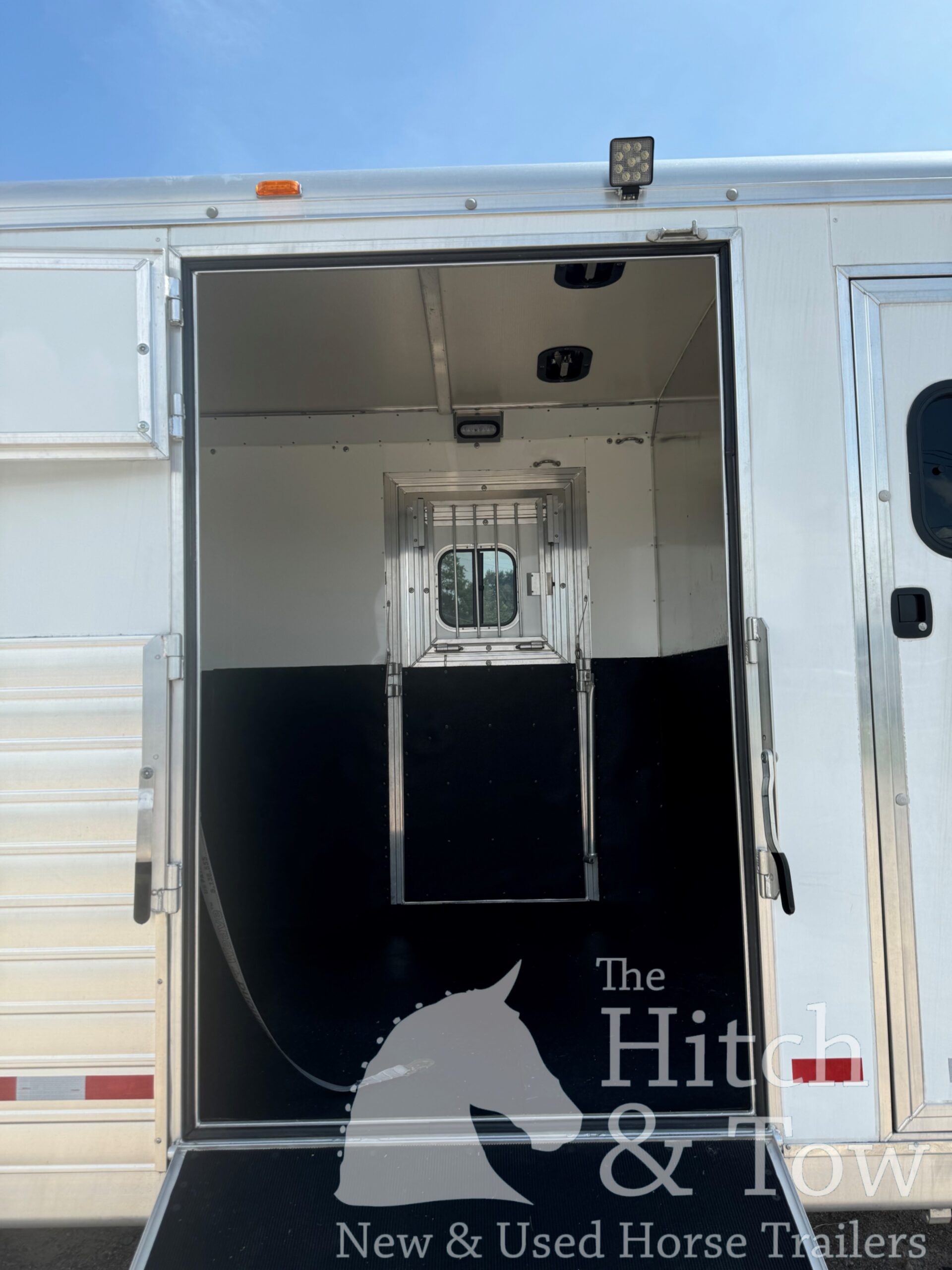 LIGHTLY USED! 2023 HART 2+1 GOOSENECK W/ UPGRADES! $48,900