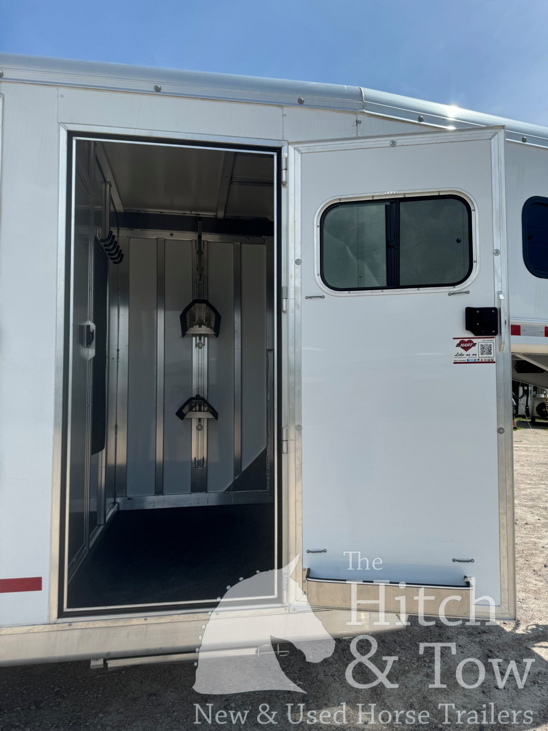 LIGHTLY USED! 2023 HART 2+1 GOOSENECK W/ UPGRADES! $48,900