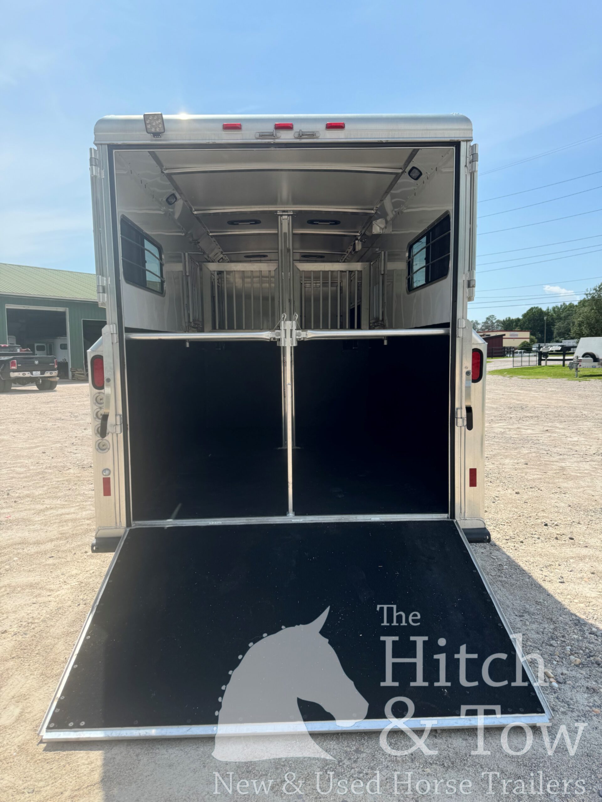 LIGHTLY USED! 2023 HART 2+1 GOOSENECK W/ UPGRADES! $48,900