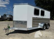 2017 FEATHERLITE 2 HORSE SLANT BUMPER PULL W/ LARGE DRESSING ROOM $20,900