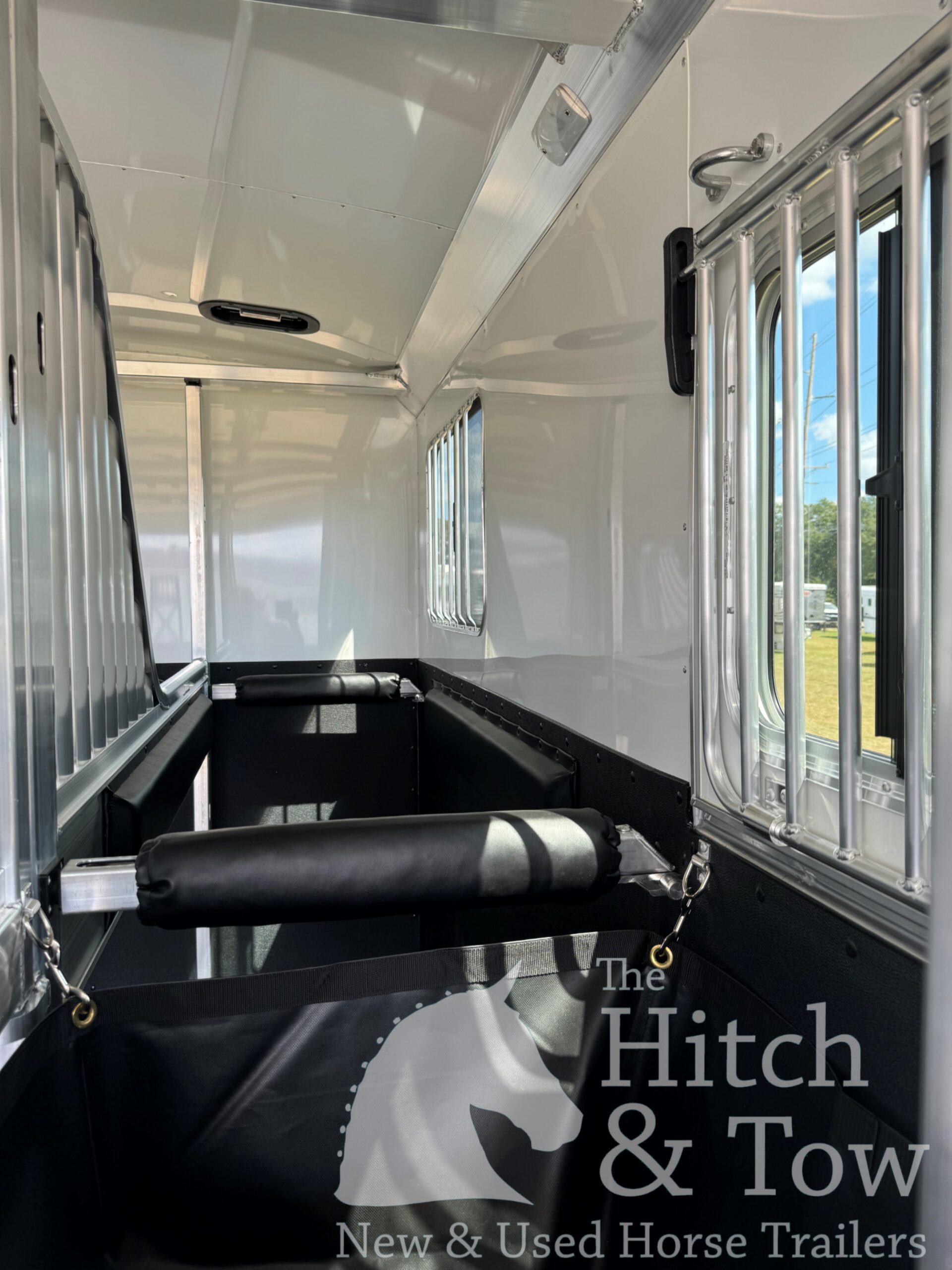 2026 4 STAR REVERSE LOAD 3+1 W/ 5′ DRESSING ROOM & UPGRADES! $71,995