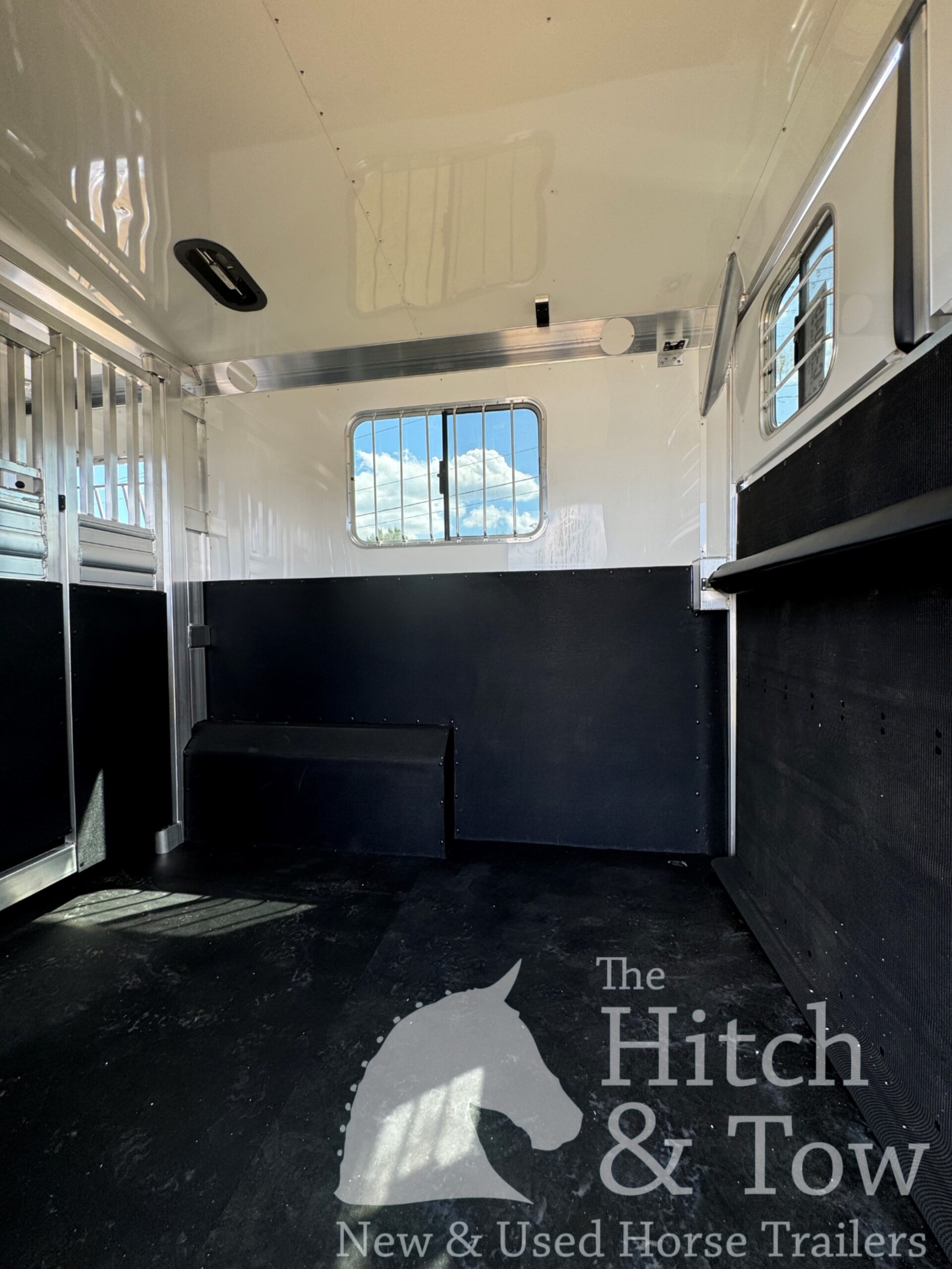 2026 4 STAR REVERSE LOAD 3+1 W/ 5′ DRESSING ROOM & UPGRADES! $71,995