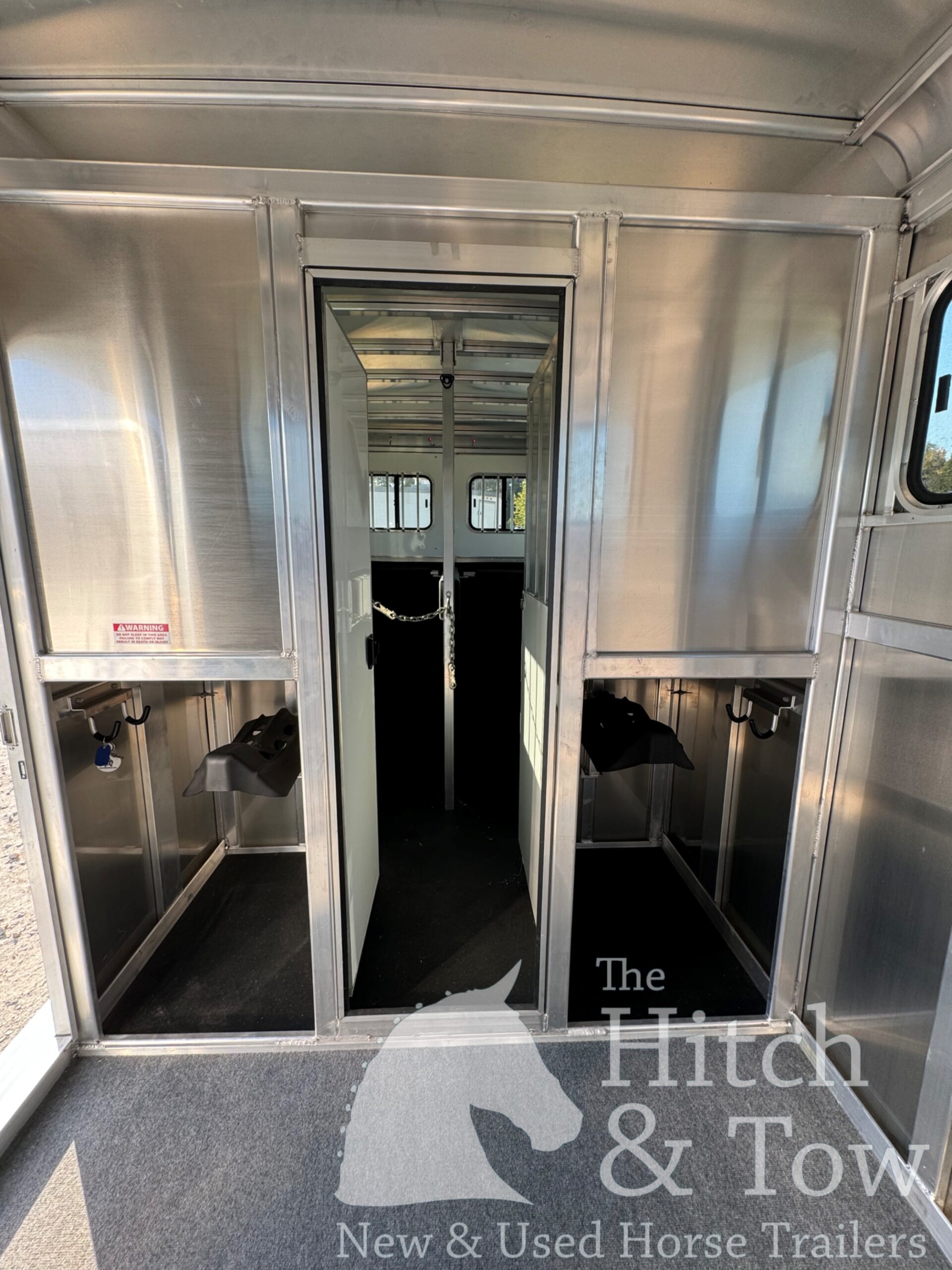 2023 ADAM 2 HORSE BUMPER PULL W/ MANGERS $17,900