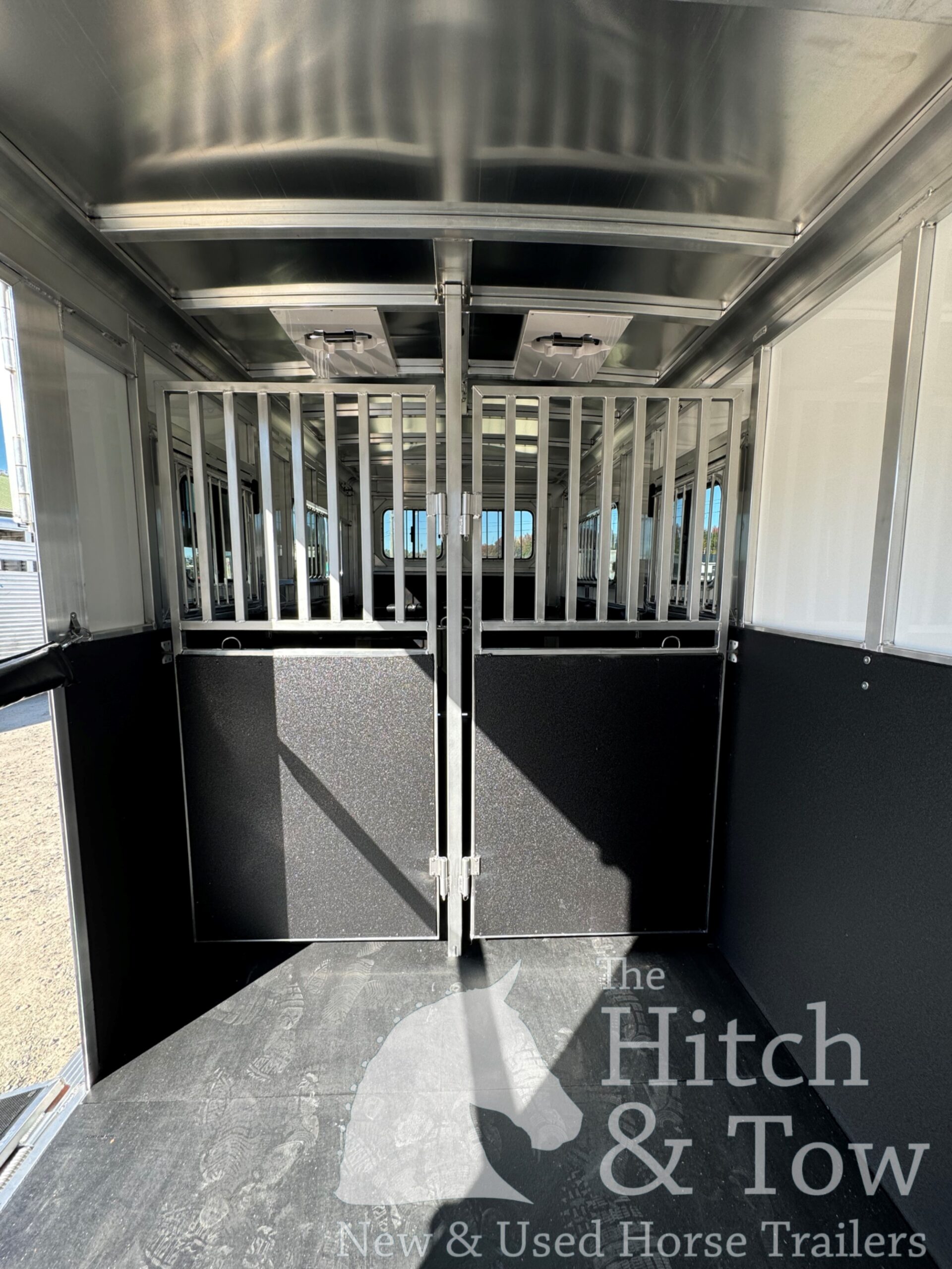 2026 SUNDOWNER CHARTER SE 2+1 GOOSENECK!! $45,950