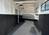 2023 TRAILS WEST CLASSIC II 2 HORSE SLANT LOAD BUMPER PULL $17,900