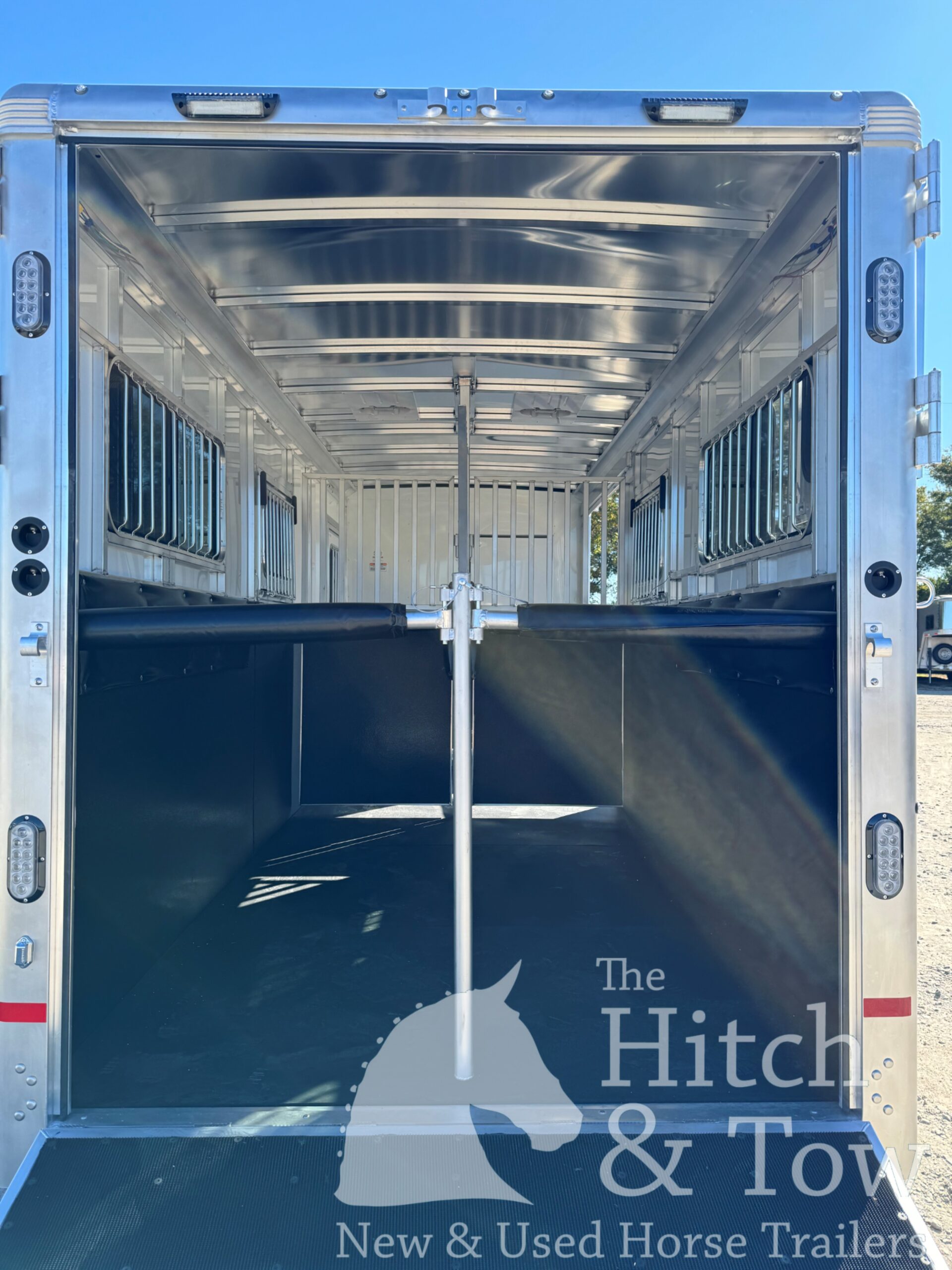 2026 SUNDOWNER CHARTER SE 2+1 GOOSENECK!! $45,950