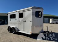 2005 TRAIL-ET 2 HORSE BUMPER PULL W/ DRESSING ROOM $10,900