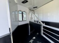 2026 KIEFERBILT 2 HORSE SLANT BUMPER PULL W/ DRESSING ROOM $20,900