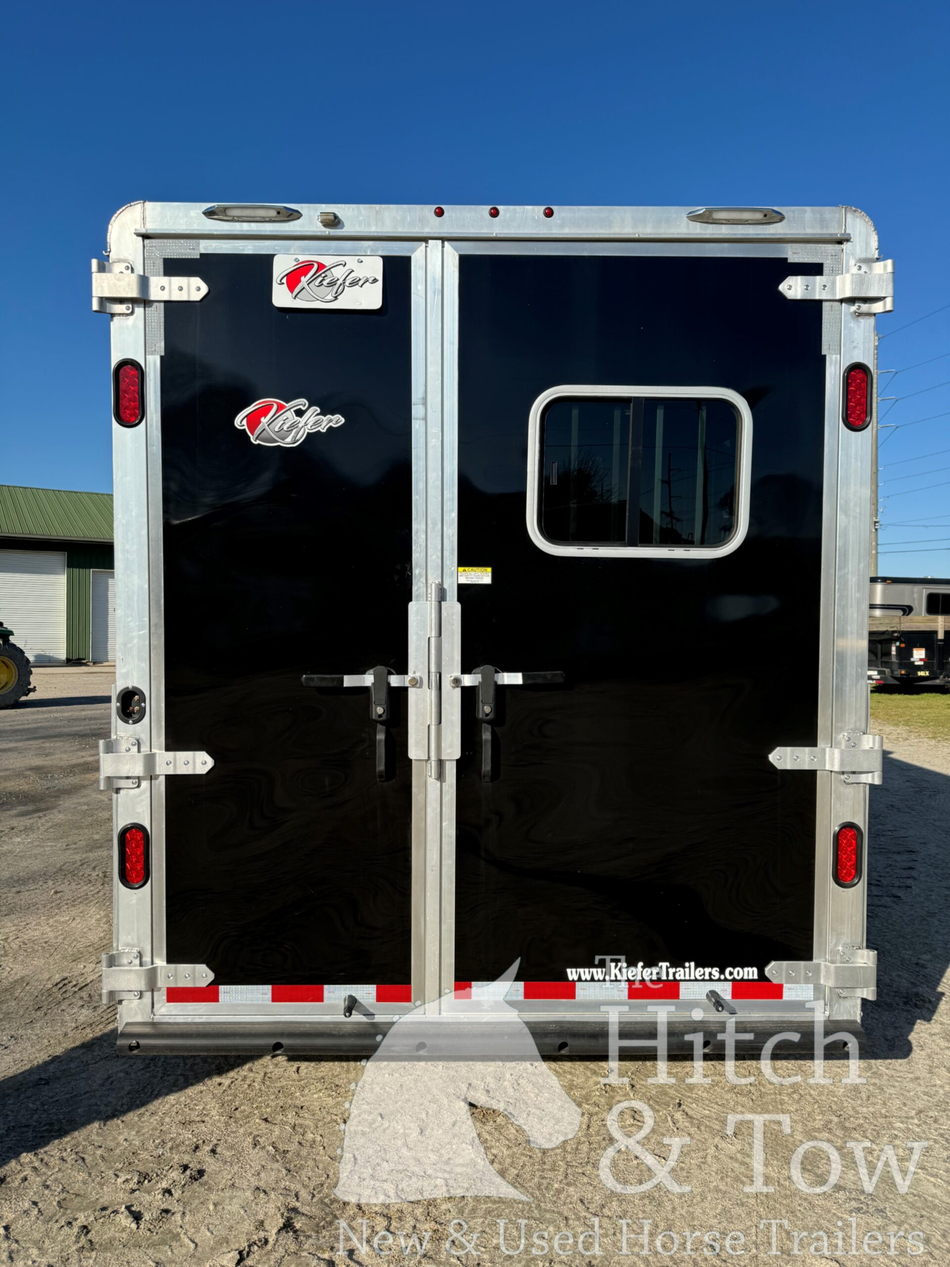 2025 KIEFERBILT 4 HORSE W/ 7’9″ JBJ CONVERSIONS LIVING QUARTERS, TONS OF UPGRADES, & TONS OF STORAGE!! $69,900