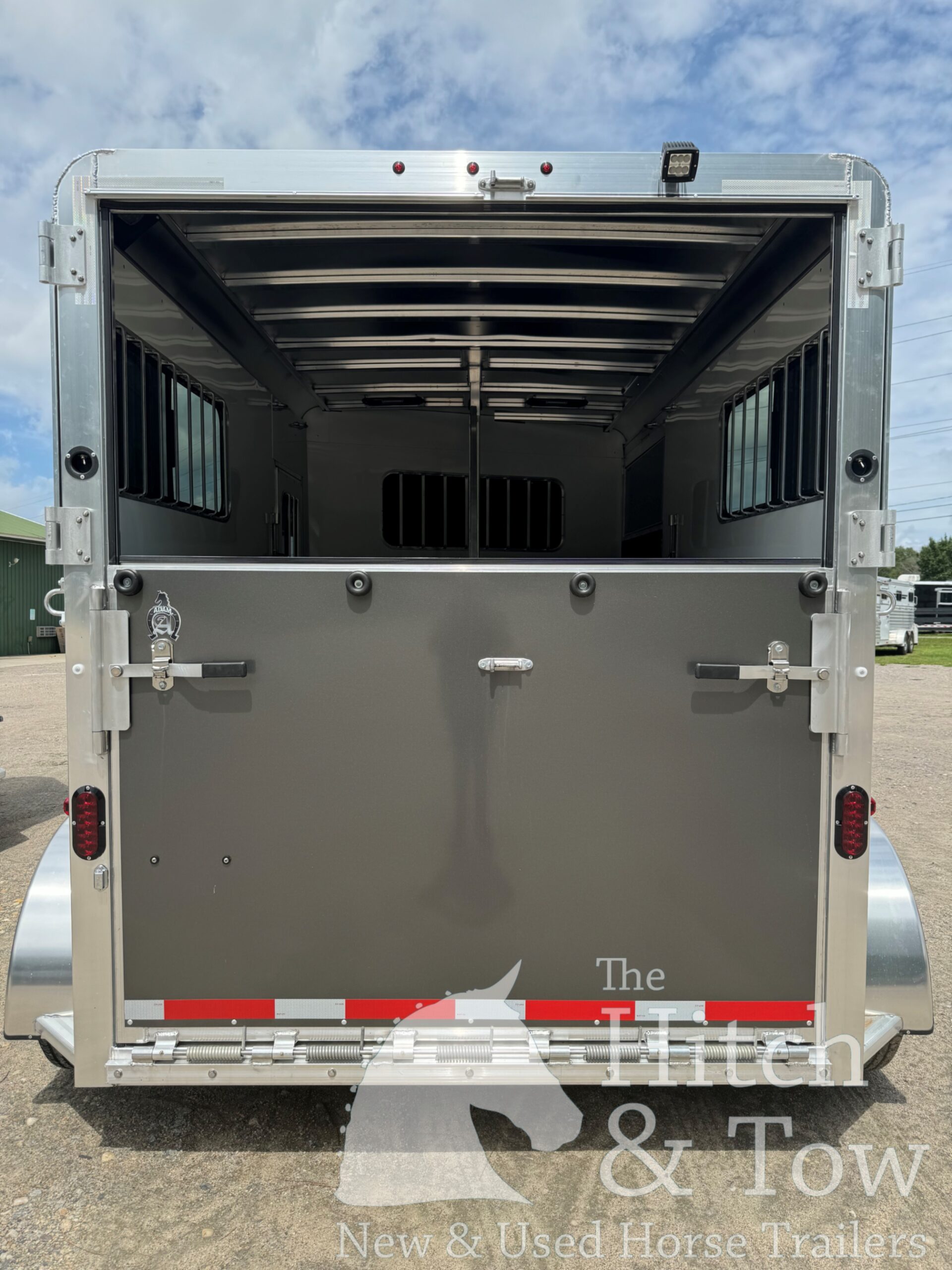 2026 ADAM JULITE 2 HORSE BUMPER PULL W/ SIDE RAMP $21,500