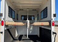 2005 TRAIL-ET 2 HORSE BUMPER PULL W/ DRESSING ROOM $10,900