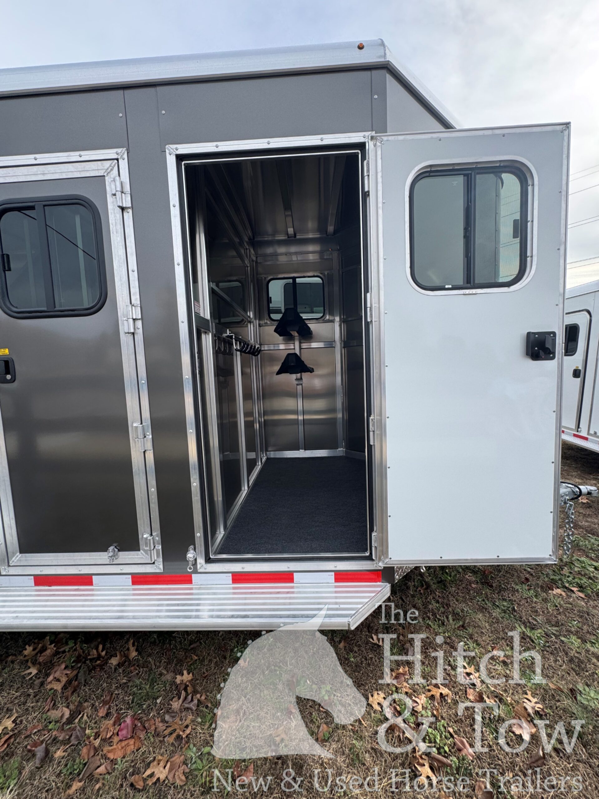 2026 ADAM 2 HORSE BUMPER PULL W/ DRESSING ROOM! $19,500