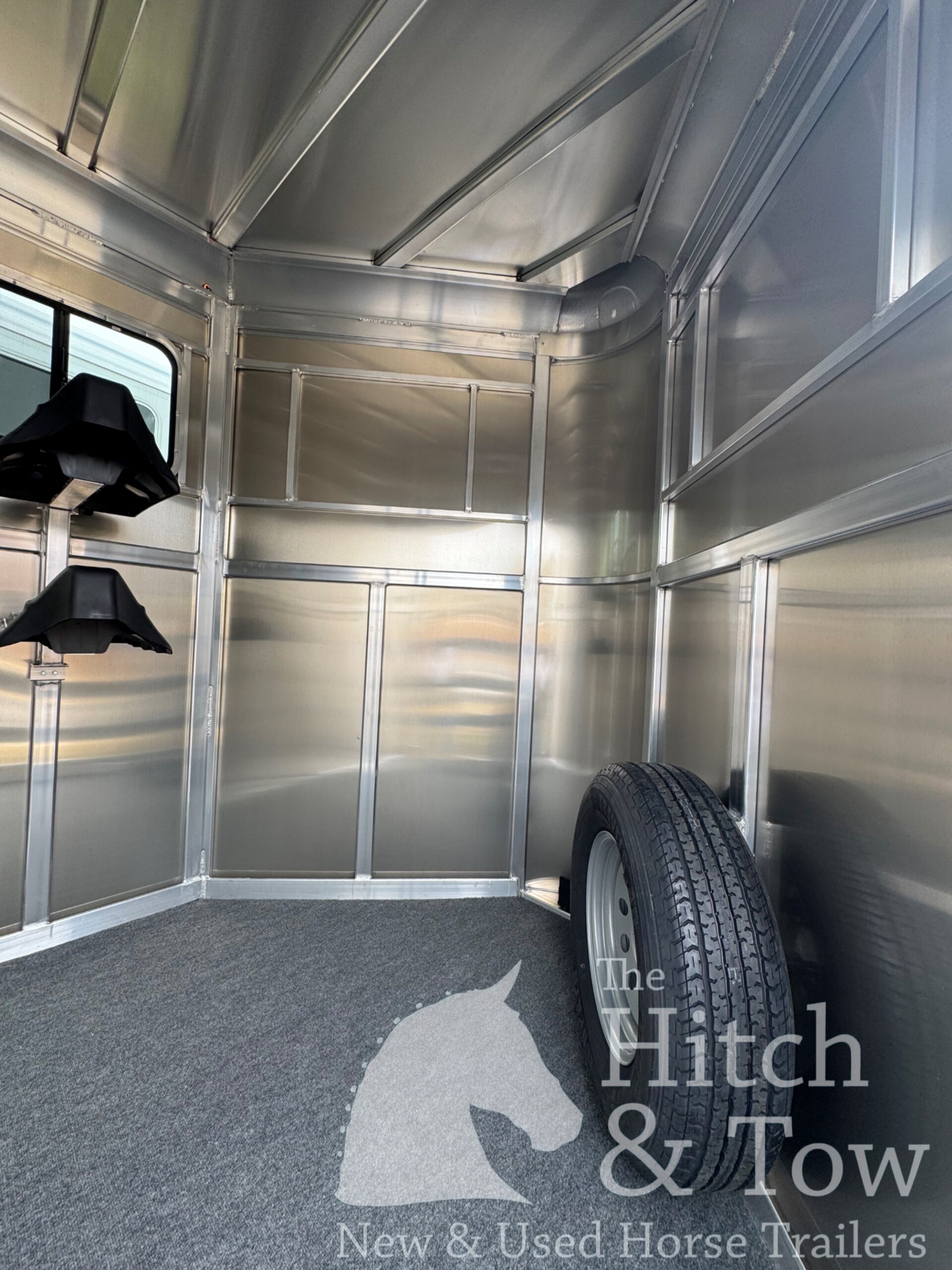 2026 ADAM 2 HORSE BUMPER PULL W/ DRESSING ROOM! $19,500