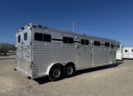TRAINERS TRAILER!! 2002 4 STAR 5 HORSE HEAD TO HEAD $34,900
