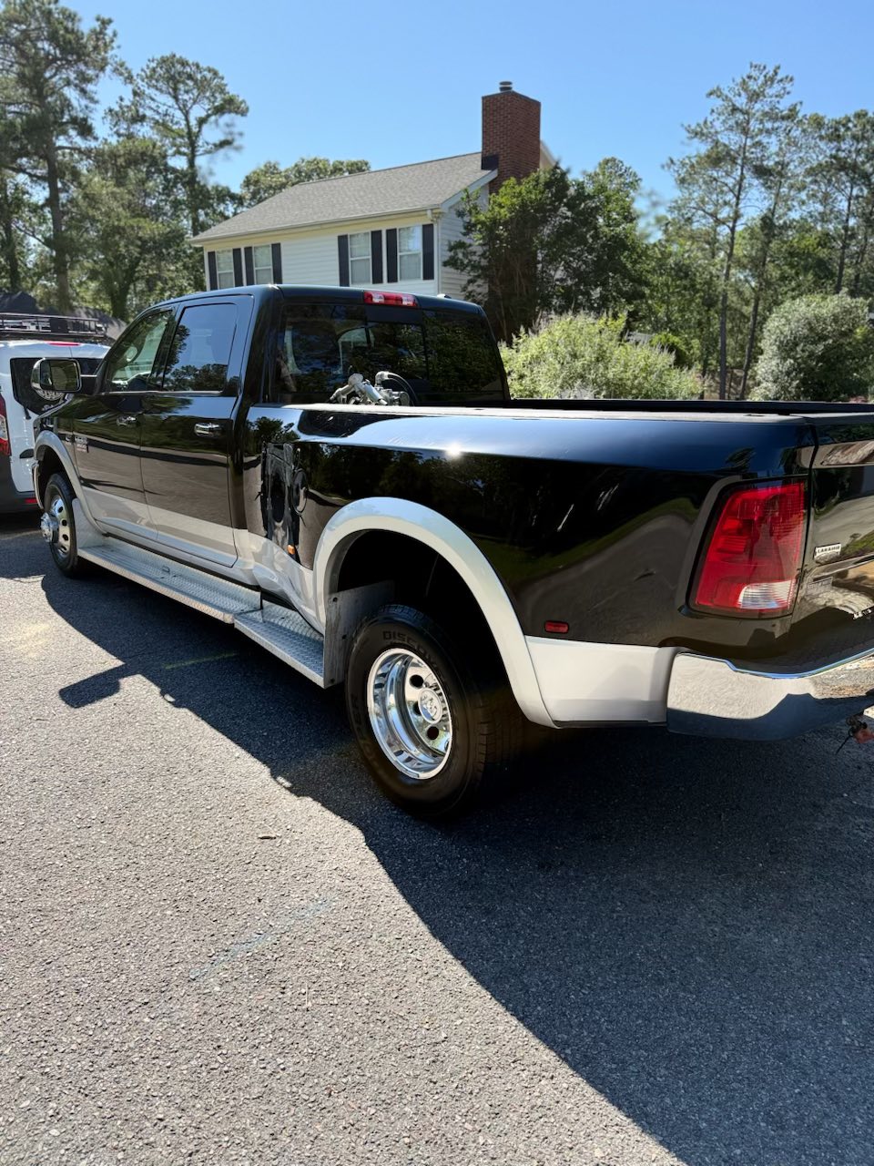 2012 Ram 3500 HD 4×4 Laramie $47,500