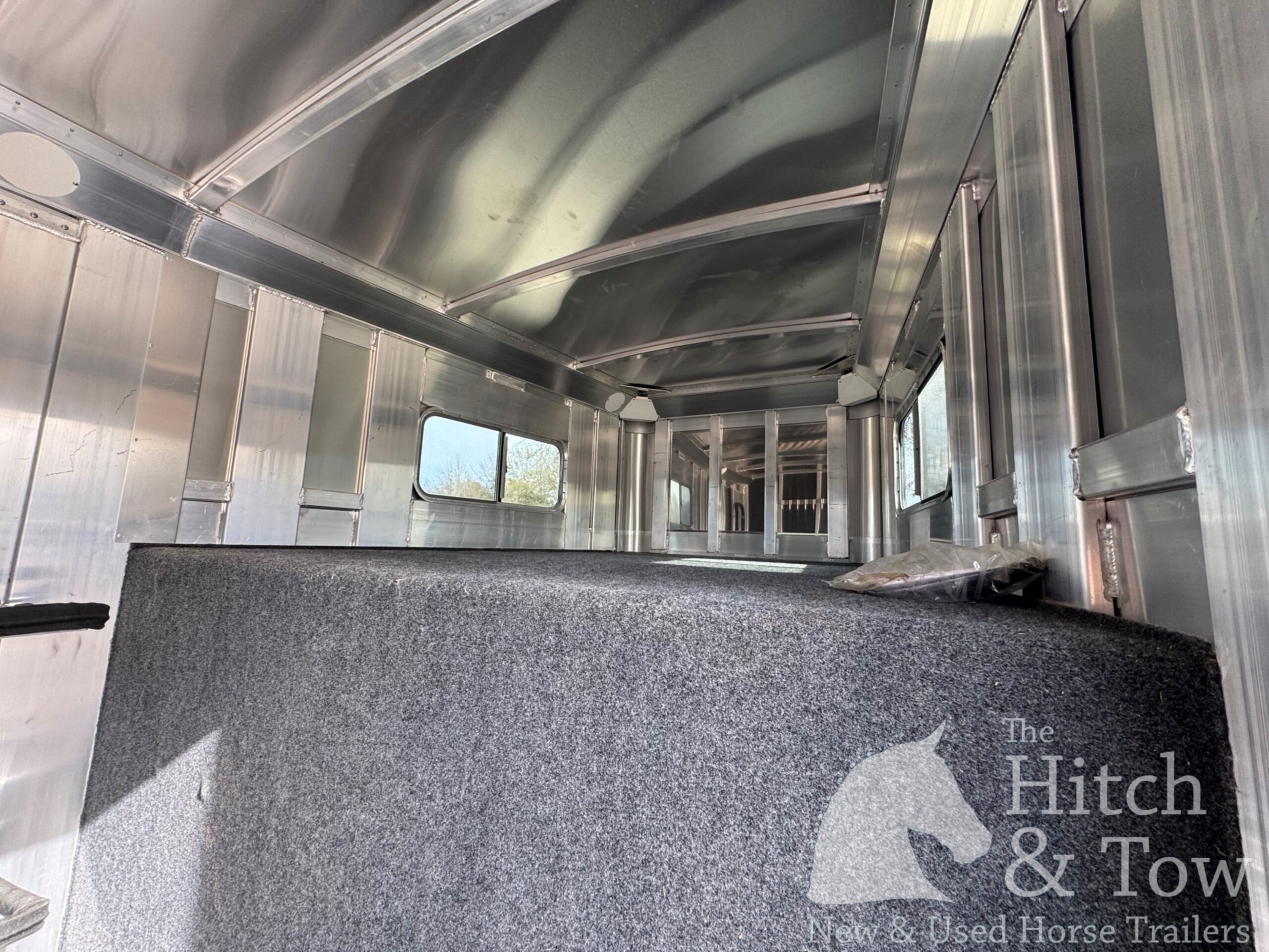 2022 4 STAR 4 HORSE HEAD TO HEAD, MAKES INTO 3 BOX STALLS!!! $79,900