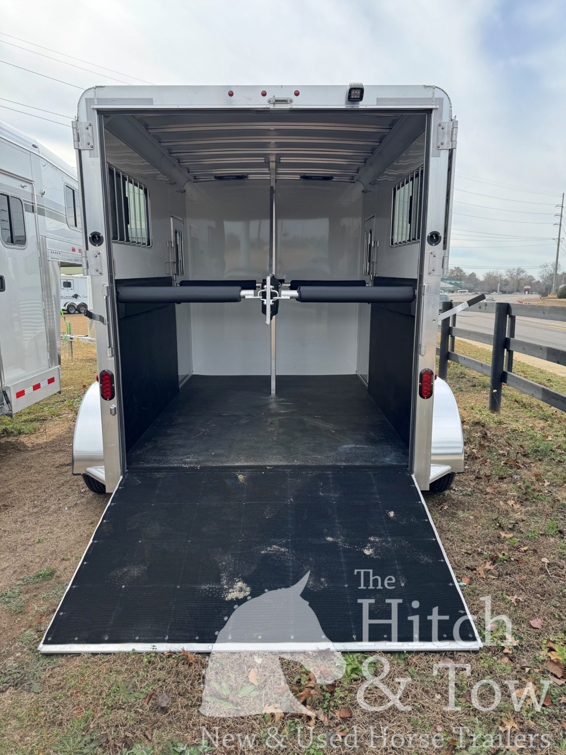 2026 ADAM 2 HORSE BUMPER PULL W/ DRESSING ROOM! $19,500