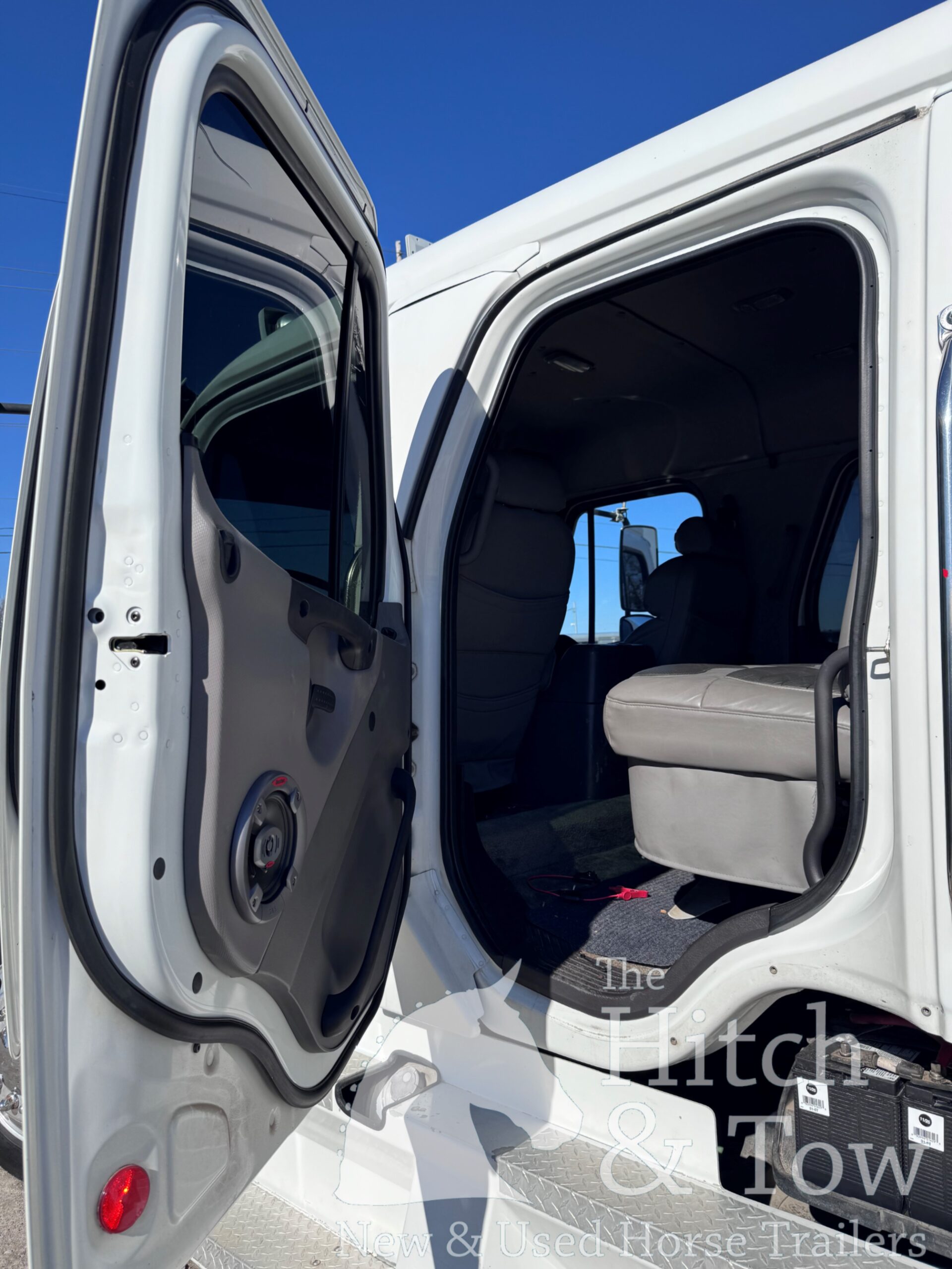2020 CIMARRON STOCK COMBO POLO 13/16 HORSE GOOSENECK & FREIGHTLINER M2 BUSINESS TRUCK!