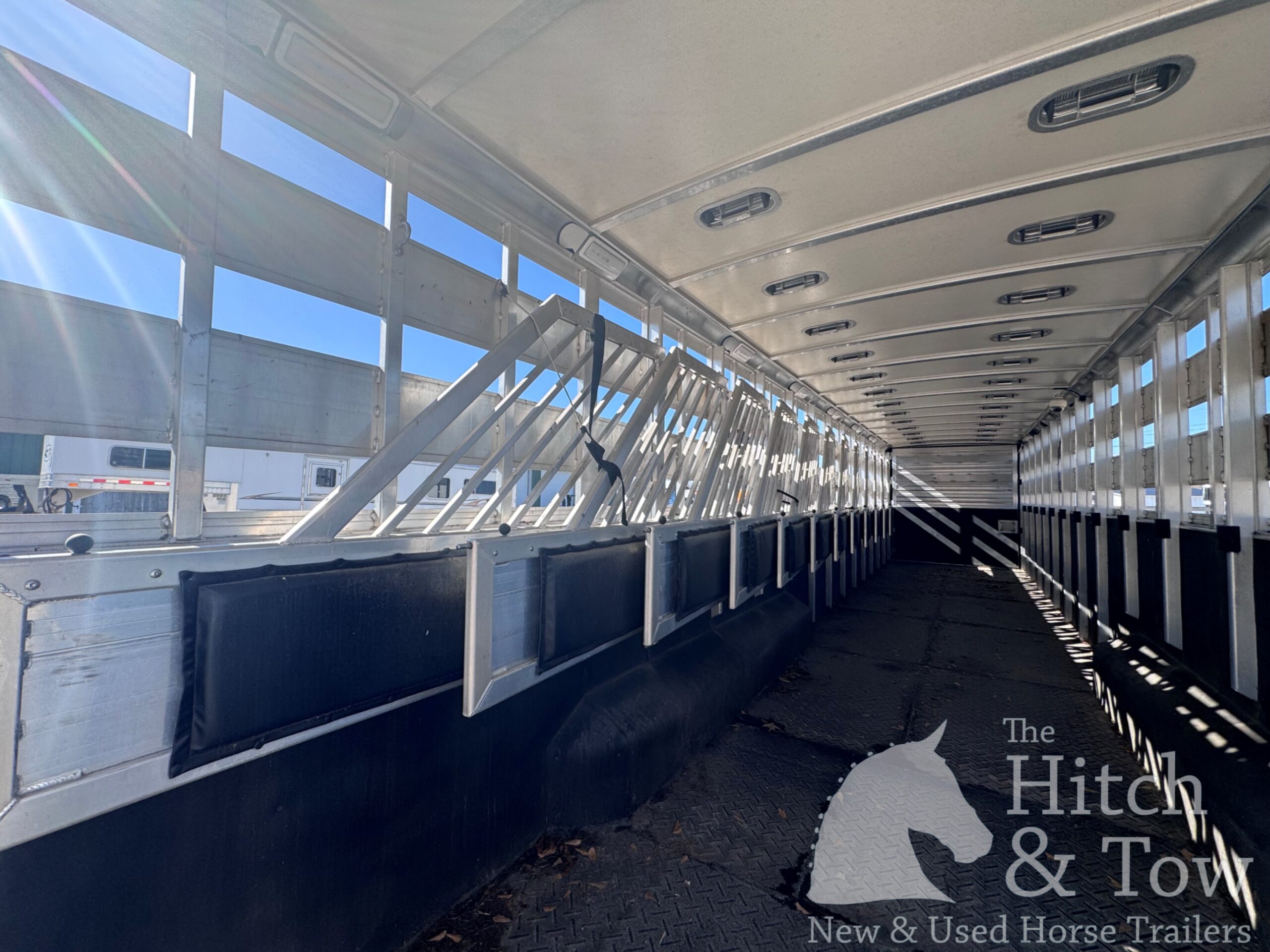 2020 CIMARRON STOCK COMBO POLO 13/16 HORSE GOOSENECK & FREIGHTLINER M2 BUSINESS TRUCK!