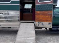 2004 FORD F750 6 HORSE HEAD TO HEAD HORSE VAN! $75,000