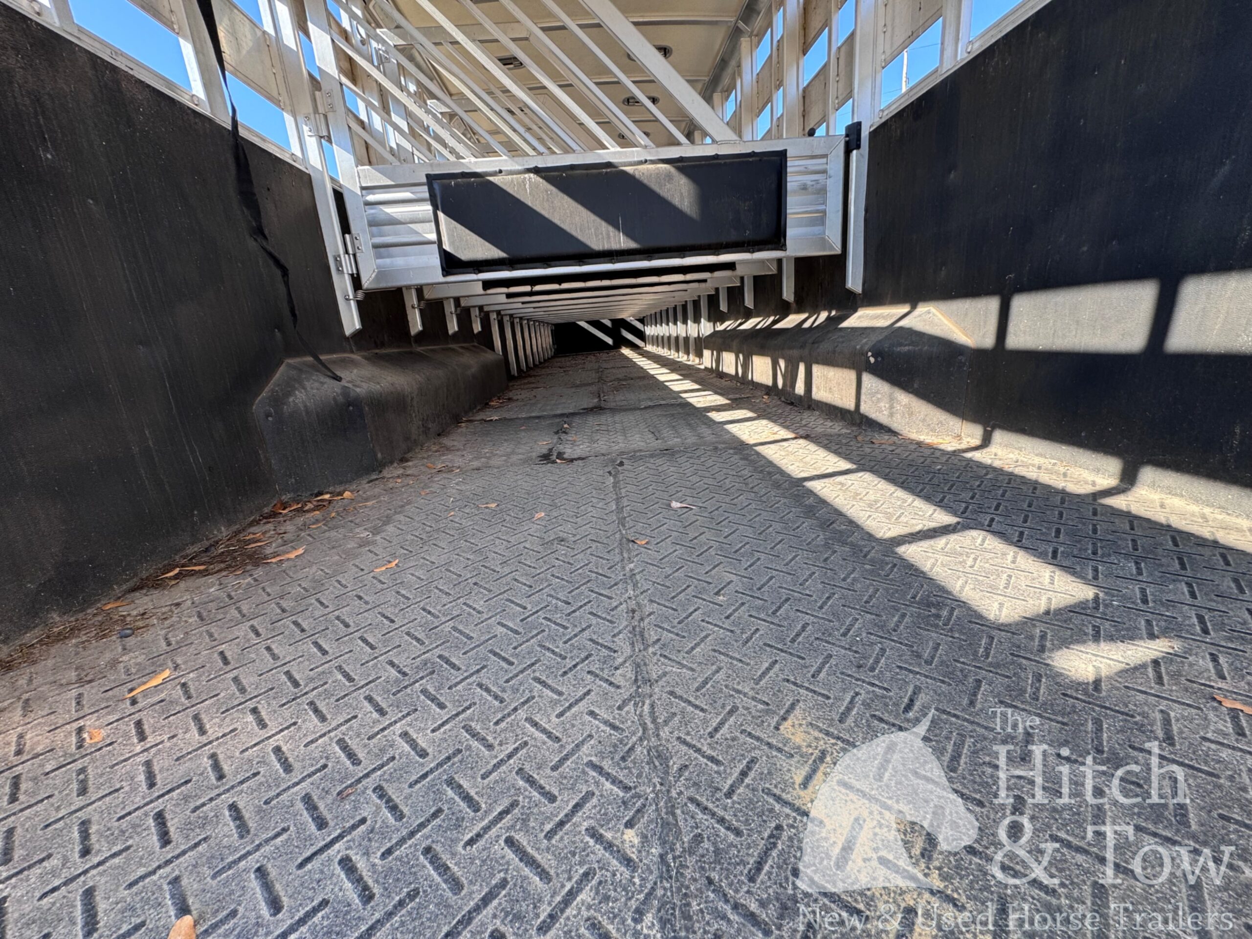 2020 CIMARRON STOCK COMBO POLO 13/16 HORSE GOOSENECK & FREIGHTLINER M2 BUSINESS TRUCK!